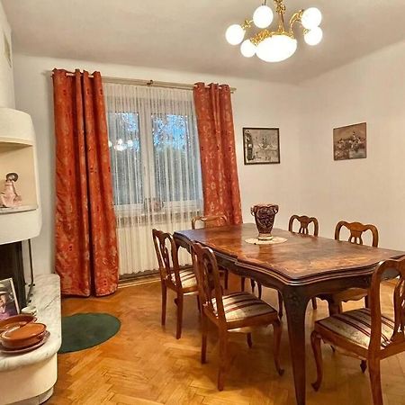Beautiful Villa With Garden In Milanowek 외부 사진