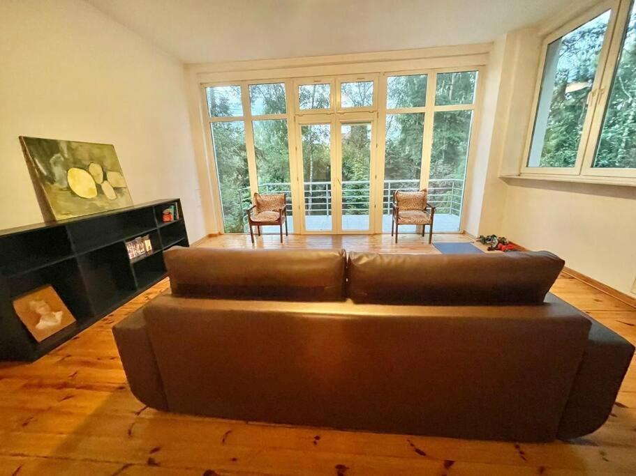 Beautiful Villa With Garden In Milanowek 외부 사진