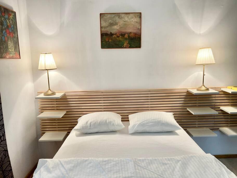 Beautiful Villa With Garden In Milanowek 외부 사진